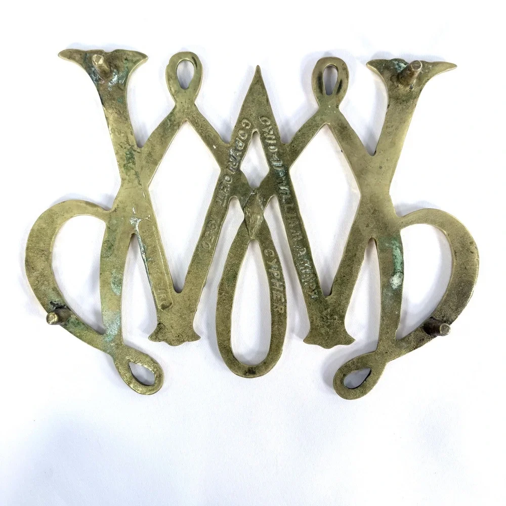 Virginia Metalcrafters William and Mary Cypher Trivet Brass CW 10-11 1950